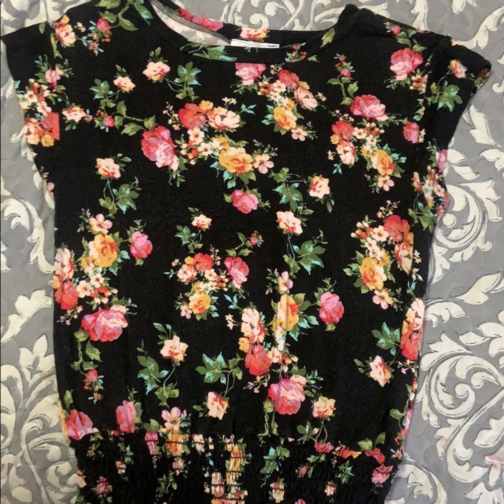 t-shirt/blouse